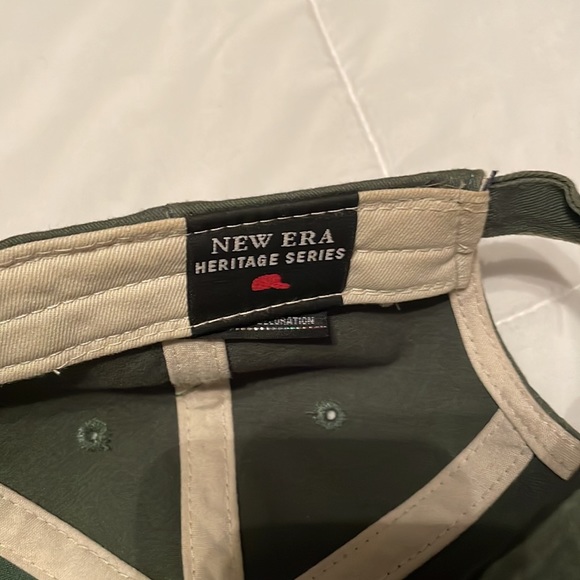 Green Bay Packer hats - Picture 10 of 11